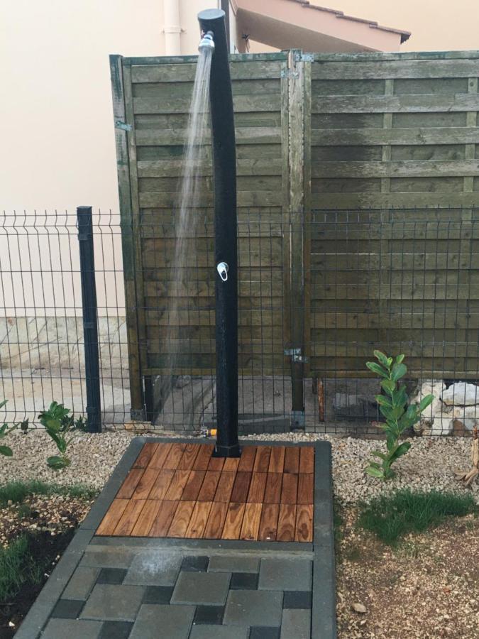 Apartmani Zlata Sveti Filip i Jakov Exterior foto